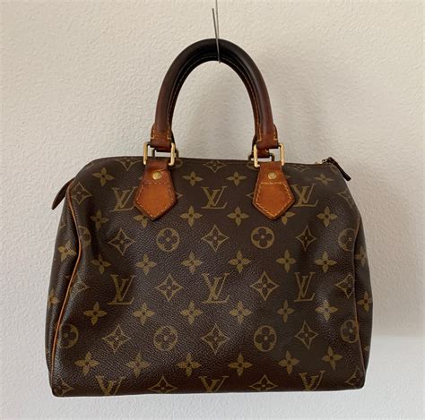 old Louis Vuitton handbags